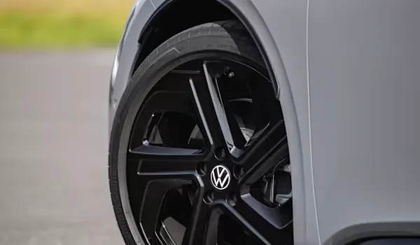 Volkswagen R and Performance Models