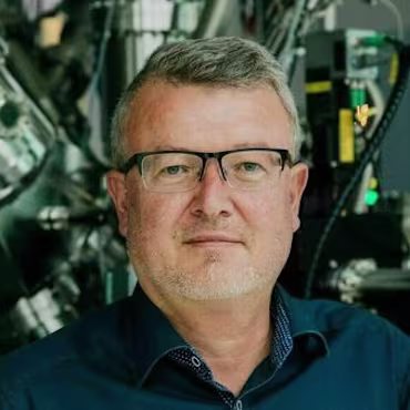 Prof. Maximilian Fichtner